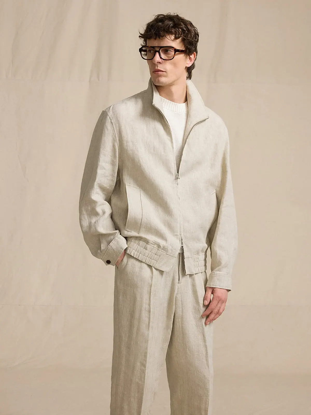 Льняная куртка Harrington, молочный, на модели