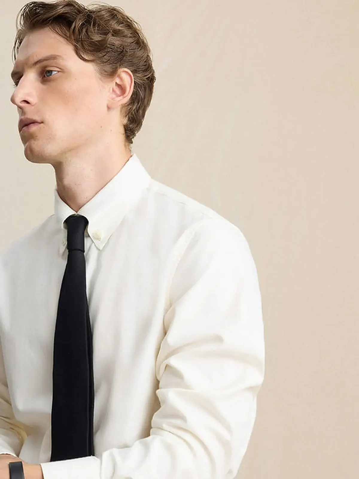 Сорочка SAVO из начёсанного хлопка с крупным воротником button-down, на модели 4